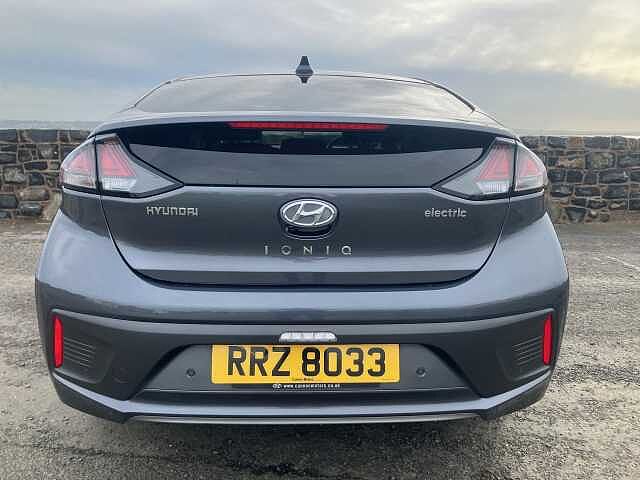 Hyundai IONIQ 100kW Premium SE 38kWh 5dr Auto