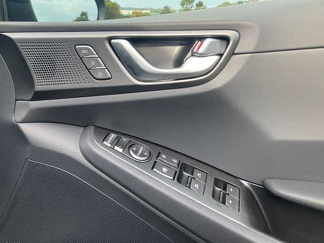 Hyundai IONIQ 100kW Premium SE 38kWh 5dr Auto