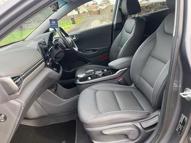 Hyundai IONIQ 100kW Premium SE 38kWh 5dr Auto