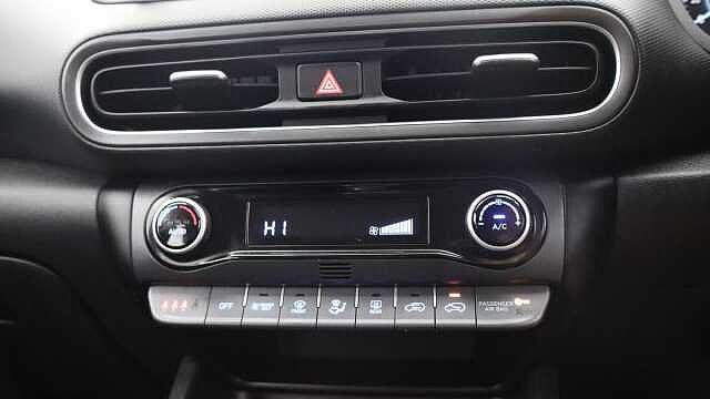 Hyundai KONA 1.6 h-GDi SE Connect SUV 5dr Petrol Hybrid DCT Euro 6 (s/s) (141 ps) Red