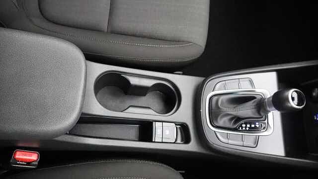 Hyundai KONA 1.6 h-GDi SE Connect SUV 5dr Petrol Hybrid DCT Euro 6 (s/s) (141 ps) Red