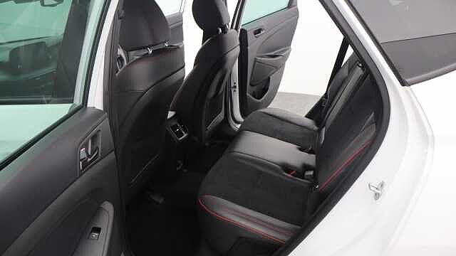 Hyundai TUCSON 1.6 T-GDi N Line SUV 5dr Petrol Manual Euro 6 (s/s) (177 ps) White