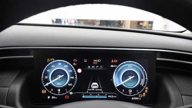 Hyundai TUCSON 1.6 h T-GDi Premium SUV 5dr Petrol Hybrid Auto Euro 6 (s/s) (230 ps) Black