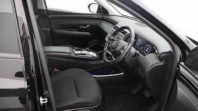 Hyundai TUCSON 1.6 h T-GDi Premium SUV 5dr Petrol Hybrid Auto Euro 6 (s/s) (230 ps) Black