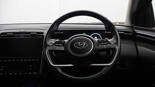 Hyundai TUCSON 1.6 h T-GDi Premium SUV 5dr Petrol Hybrid Auto Euro 6 (s/s) (230 ps) Black