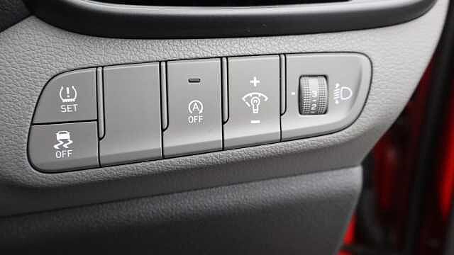 Hyundai i30 1.0 T-GDi MHEV SE Connect Hatchback 5dr Petrol Hybrid Manual Euro 6 (s/s) (120 p