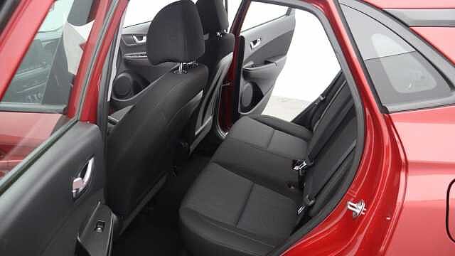 Hyundai KONA 1.0 T-GDi MHEV SE Connect SUV 5dr Petrol Hybrid Manual Euro 6 (s/s) (120 ps) Red