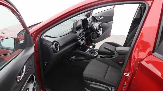 Hyundai KONA 1.0 T-GDi MHEV SE Connect SUV 5dr Petrol Hybrid Manual Euro 6 (s/s) (120 ps) Red