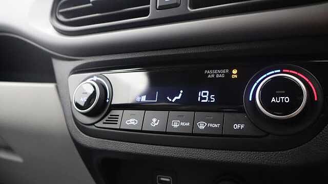 Hyundai I10 1.0 Premium Hatchback 5dr Petrol Manual Euro 6 (s/s) (67 ps) Red