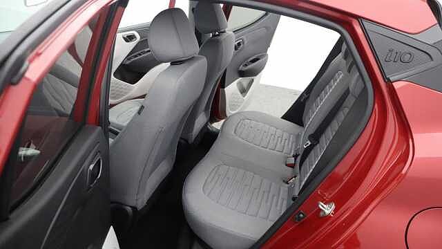 Hyundai I10 1.0 Premium Hatchback 5dr Petrol Manual Euro 6 (s/s) (67 ps) Red