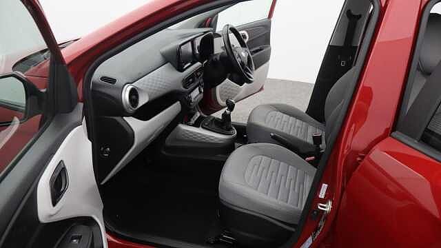 Hyundai I10 1.0 Premium Hatchback 5dr Petrol Manual Euro 6 (s/s) (67 ps) Red