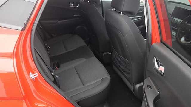 Hyundai KONA 39kWh Premium SUV 5dr Electric Auto (10.5kW Charger) (136 ps) Red