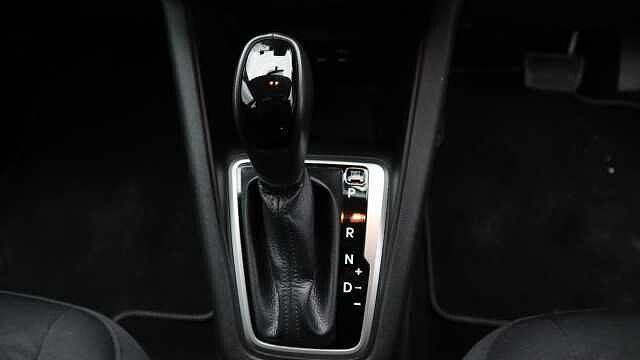 Hyundai ix20 1.6 SE Hatchback 5dr Petrol Auto Euro 6 (125 ps)