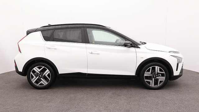 Hyundai BAYON 1.0 T-GDi MHEV Ultimate SUV 5dr Petrol Hybrid Manual Euro 6 (s/s) (120 ps) White