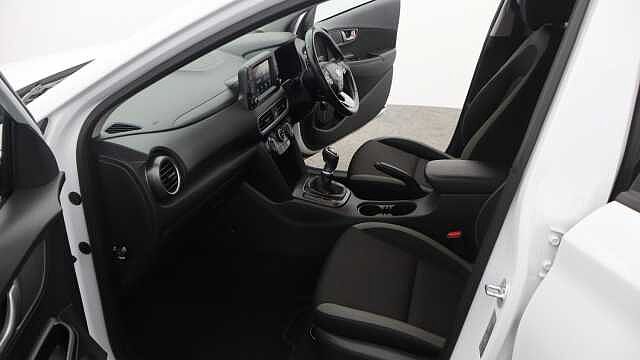 Hyundai KONA 1.0 T-GDi Play SUV 5dr Petrol Manual Euro 6 (s/s) (120 ps)