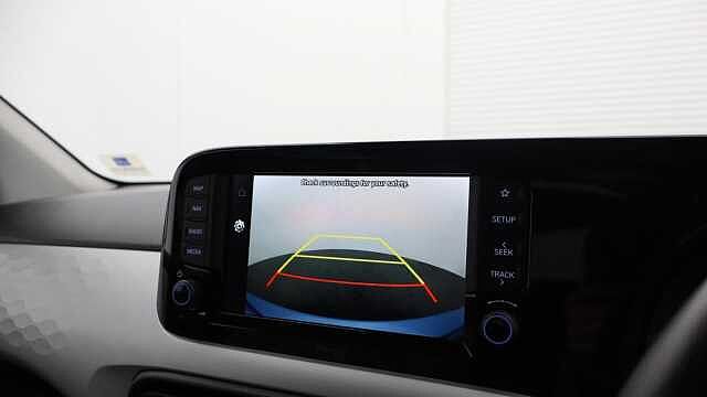 Hyundai I10 1.2 Premium Hatchback 5dr Petrol Auto Euro 6 (s/s) (84 ps) Blue