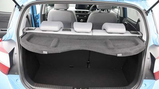 Hyundai I10 1.2 Premium Hatchback 5dr Petrol Auto Euro 6 (s/s) (84 ps) Blue