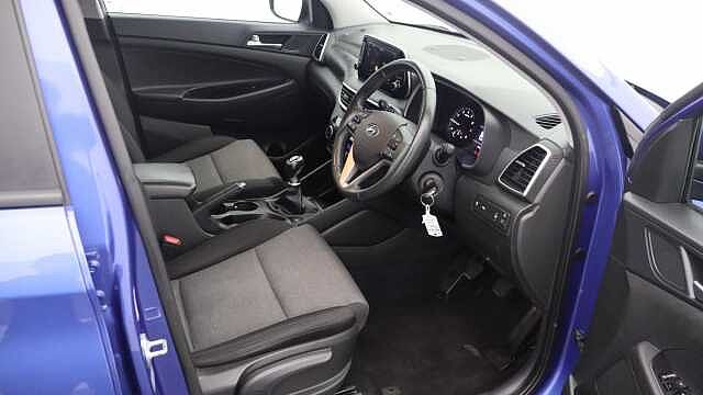 Hyundai TUCSON 1.6 GDi SE Nav SUV 5dr Petrol Manual Euro 6 (s/s) (132 ps)