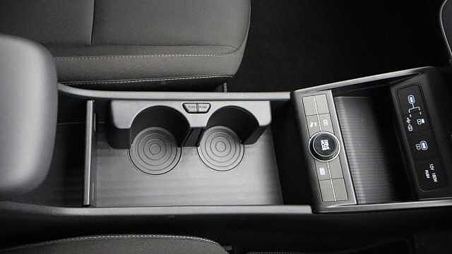 Hyundai KONA 1.6 h-GDi Advance SUV 5dr Petrol Hybrid DCT Euro 6 (s/s) (141 ps) White