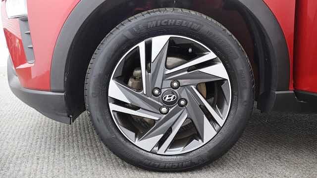 Hyundai BAYON 1.0 T-GDi MHEV SE Connect SUV 5dr Petrol Hybrid Manual Euro 6 (s/s) (100 ps) Red