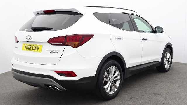 Hyundai Santa Fe 2.2 CRDi Blue Drive Premium SUV 5dr Diesel Auto 4WD Euro 6 (s/s) (200 ps)