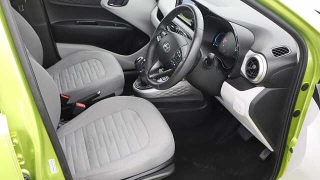 Hyundai I10 1.2 Premium Hatchback 5dr Petrol Auto Euro 6 (s/s) (79 ps) Green