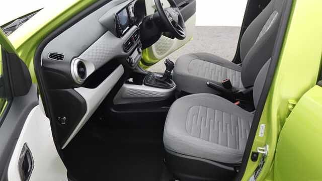 Hyundai I10 1.2 Premium Hatchback 5dr Petrol Auto Euro 6 (s/s) (79 ps) Green