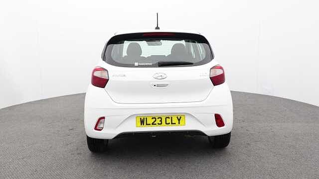Hyundai I10 1.0 SE Connect Hatchback 5dr Petrol Manual Euro 6 (s/s) (67 ps) White
