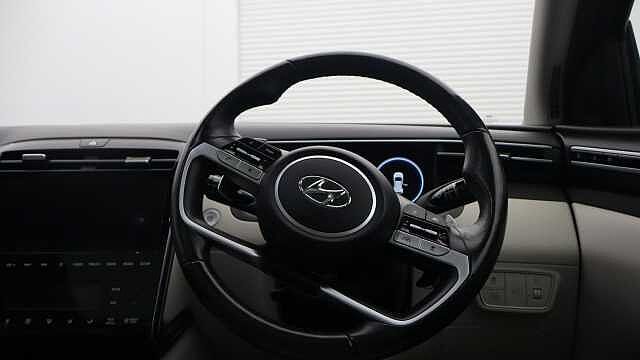 Hyundai TUCSON 1.6 h T-GDi Ultimate SUV 5dr Petrol Hybrid Auto Euro 6 (s/s) (230 ps) Grey
