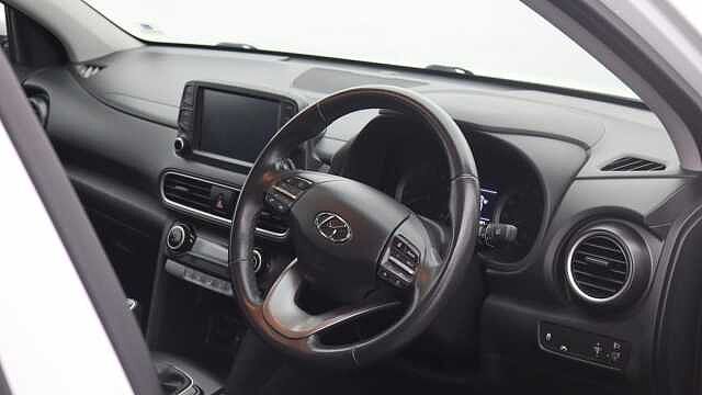 Hyundai KONA 1.0 T-GDi Premium SUV 5dr Petrol Manual Euro 6 (s/s) (120 ps)