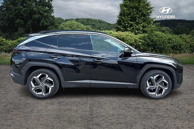Hyundai TUCSON 1.6 TGDi Hybrid 230 Ultimate 5dr 2WD Auto Phantom Black