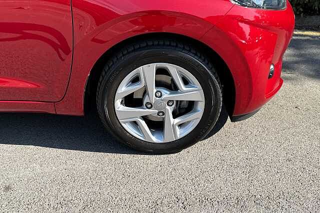 Hyundai I10 1.2 MPi SE Connect 5dr Dragon Red