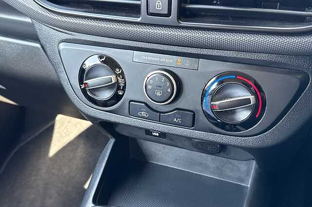 Hyundai I10 1.2 MPi SE Connect 5dr Dragon Red