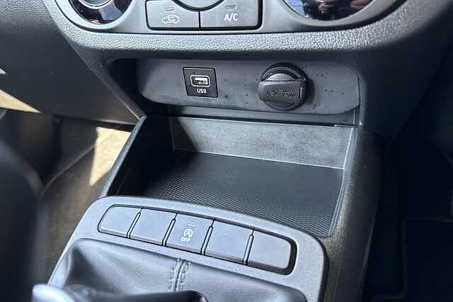 Hyundai I10 1.2 MPi SE Connect 5dr Dragon Red