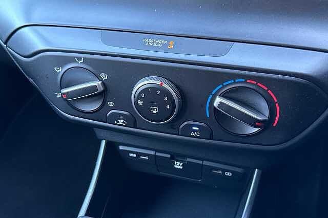 Hyundai I20 1.0T GDi 48V MHD SE Connect 5dr DCT Blue