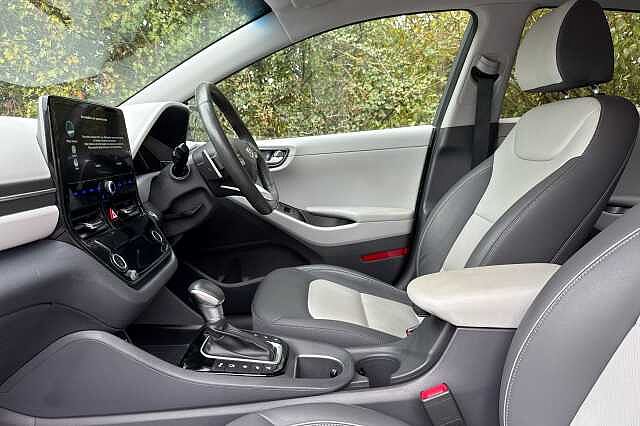 Hyundai IONIQ 1.6 GDi Plug-in Hybrid Premium SE 5dr DCT Electric Grey