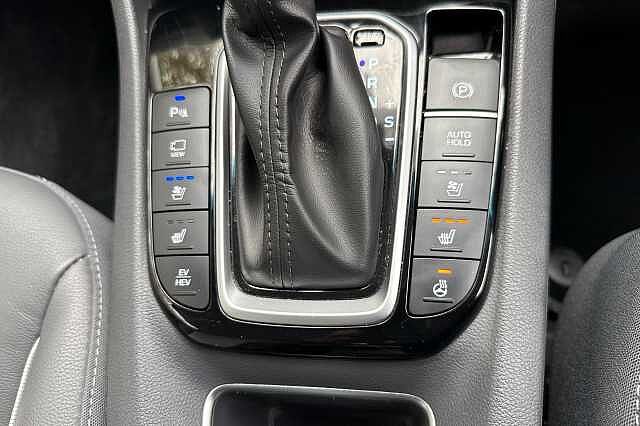Hyundai IONIQ 1.6 GDi Plug-in Hybrid Premium SE 5dr DCT Electric Grey