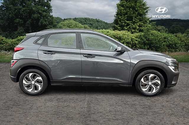 Hyundai KONA 1.6 GDi Hybrid SE Connect 5dr DCT Dark Knight