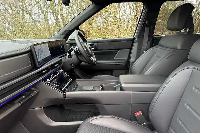 Hyundai SANTA FE CALLIGRAPHY Typhoon Silver