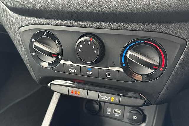 Hyundai i20 1.2 MPi SE 5dr