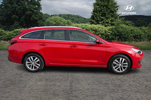 Hyundai i30 T-GDI SE NAV