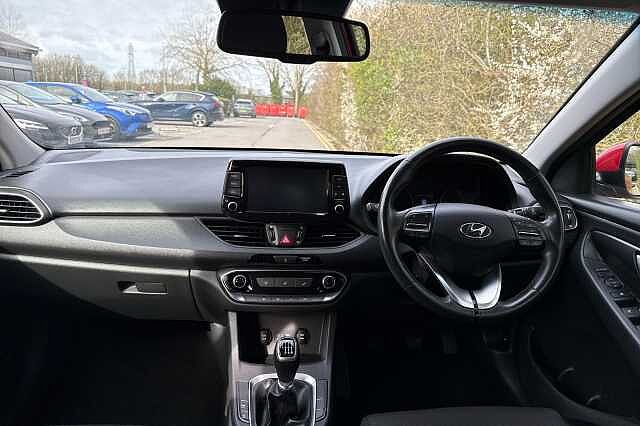 Hyundai i30 T-GDI SE NAV