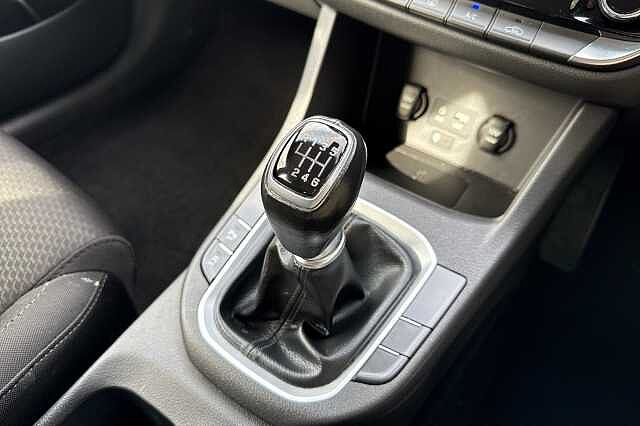 Hyundai i30 T-GDI SE NAV