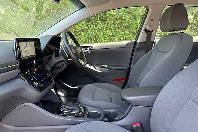 Hyundai Ioniq FIRST EDITION MHEV