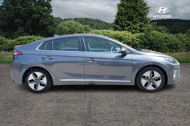 Hyundai Ioniq FIRST EDITION MHEV