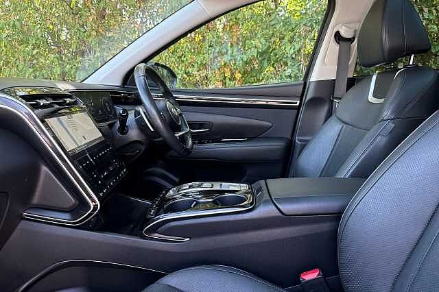 Hyundai TUCSON 1.6 TGDi Hybrid 230 Ultimate 5dr 2WD Auto Black