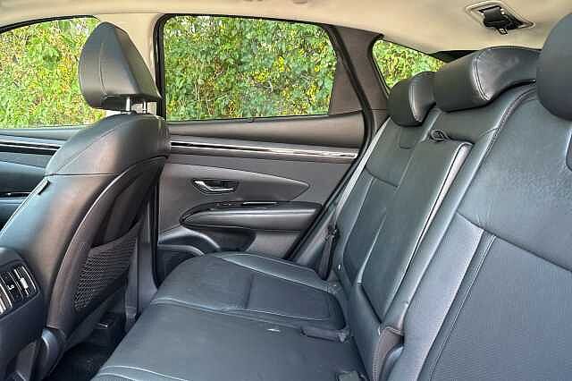 Hyundai TUCSON 1.6 TGDi Hybrid 230 Ultimate 5dr 2WD Auto Black