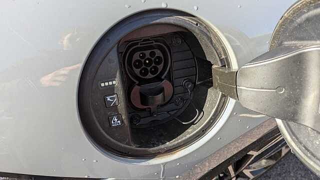 Hyundai IONIQ 6 Premium 77 kWh 325 PS AWD Blue