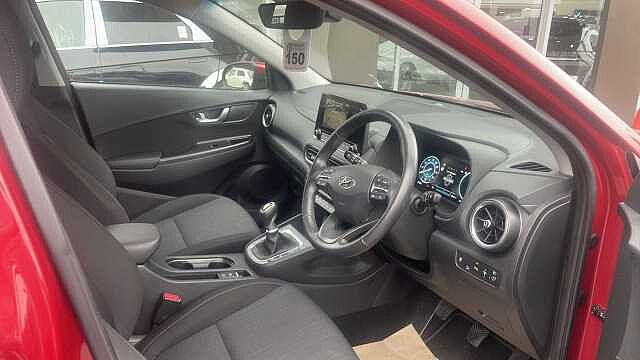 Hyundai KONA Premium 1.0 TGDi 120ps 48V MHEV Red