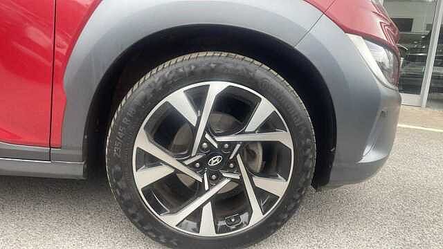 Hyundai KONA Premium 1.0 TGDi 120ps 48V MHEV Red